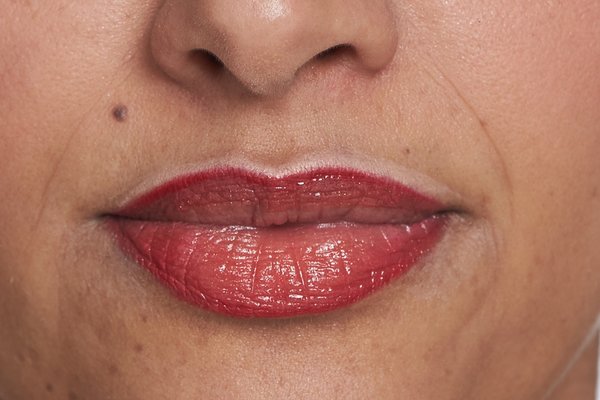 Lippen Highlight und Permanent Lippenkontur mit Lippenschattierung